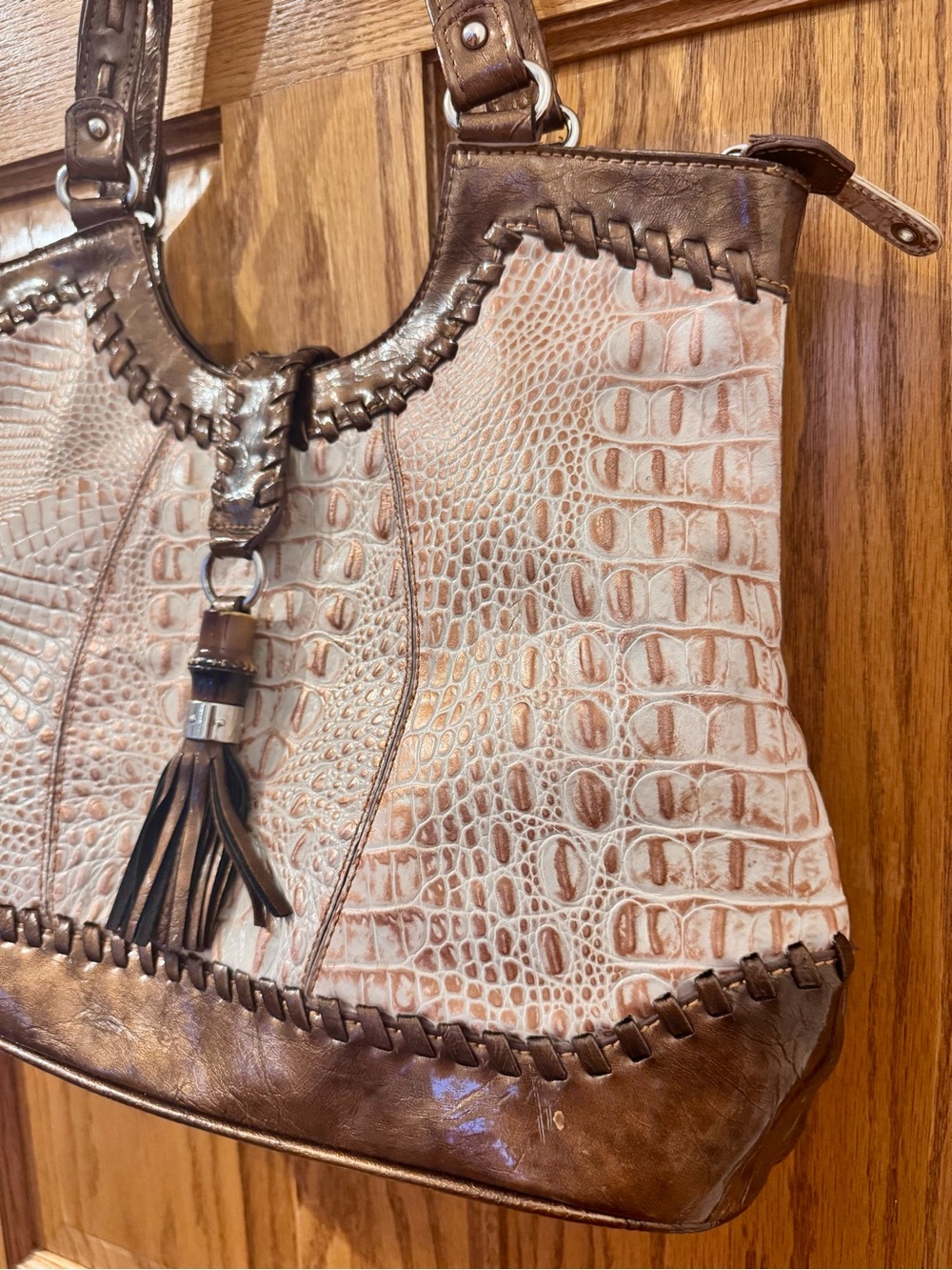 M.C. Geninue Leather Retro Tan/Brown Shoulder Bag - Picture 11 of 11